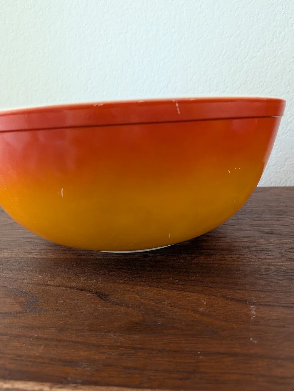 Vintage Pyrex Large 4 Qt MixingBowl 404 Flameglo Red Orange Ombre